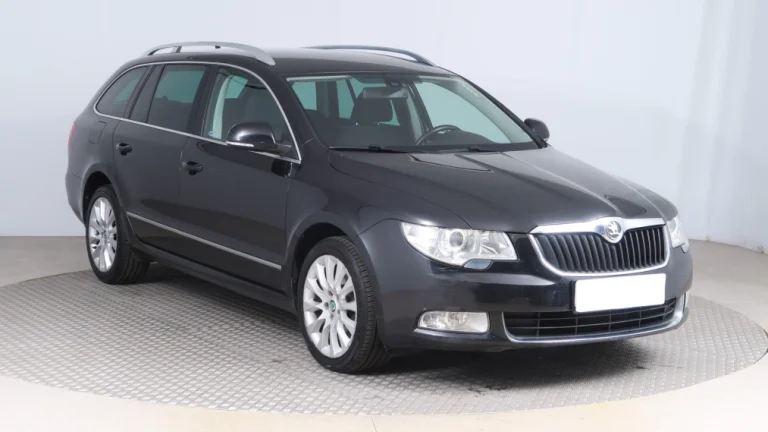 Škoda Superb, 2013