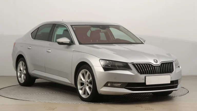 Škoda Superb, 2016