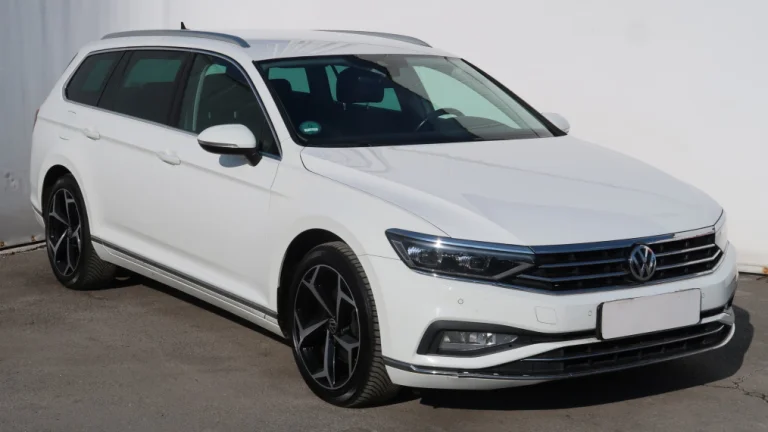 Volkswagen Passat, 2020