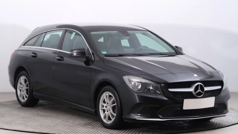 Mercedes-Benz CLA, 2016