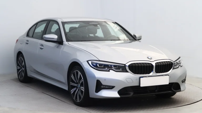 BMW 330 e, 2020