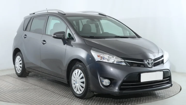 Toyota Verso, 2016