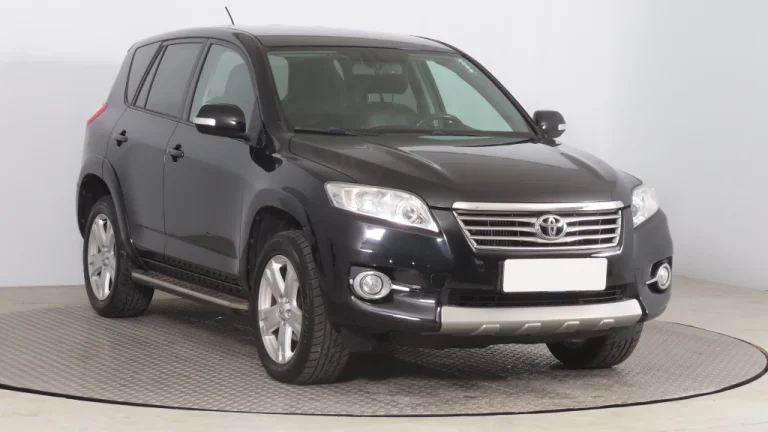 Toyota RAV4, 2011