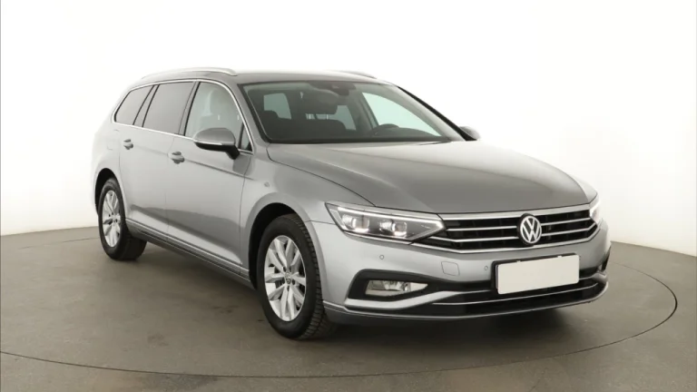 Volkswagen Passat, 2020