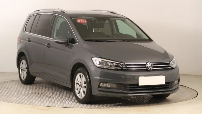 Volkswagen Touran, 2022