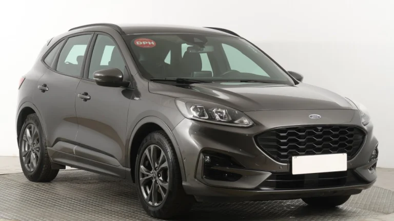 Ford Kuga, 2021