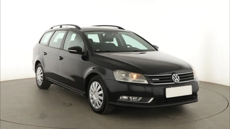 Volkswagen Passat, 2013