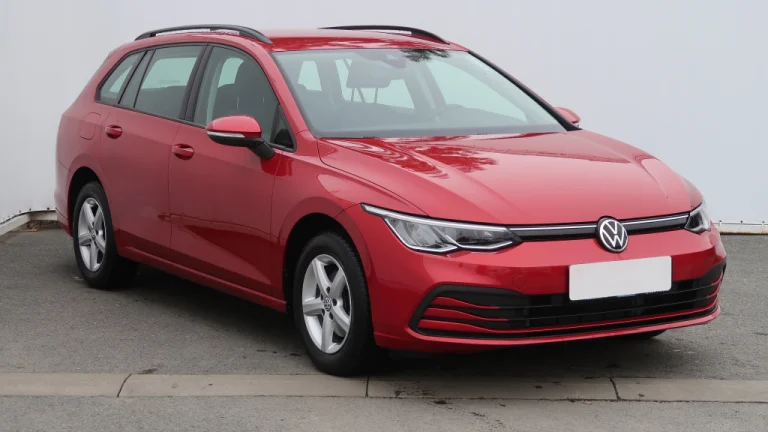 Volkswagen Golf, 2021