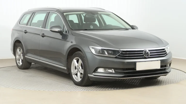 Volkswagen Passat, 2016