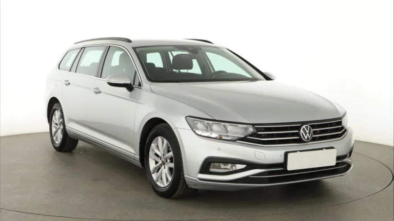 Volkswagen Passat, 2021