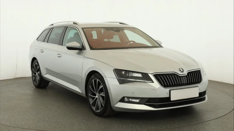 Škoda Superb, 2016