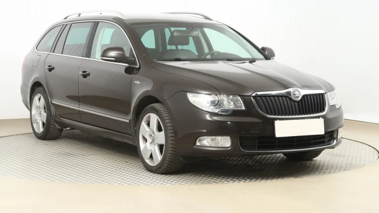 Škoda Superb, 2013