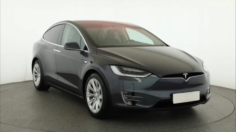Tesla Model X 90D, 2016