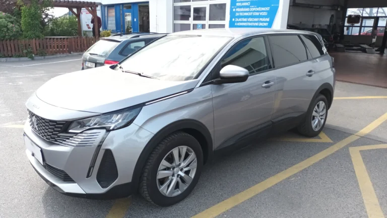 Peugeot 5008, 2021