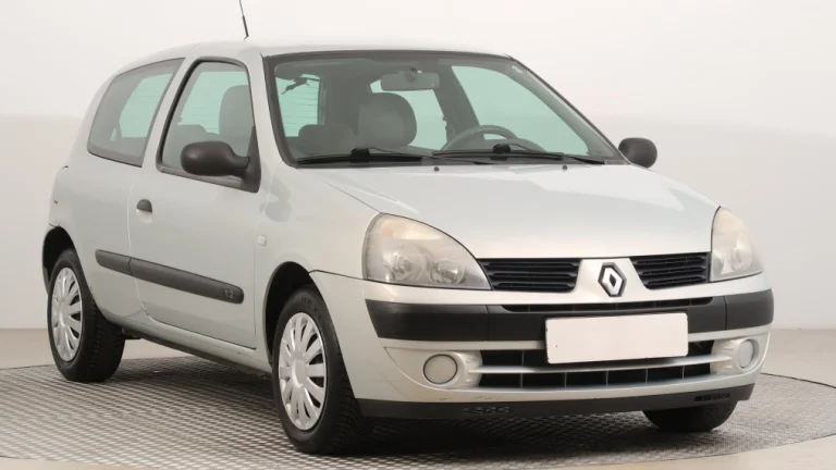 Renault Clio, 2004