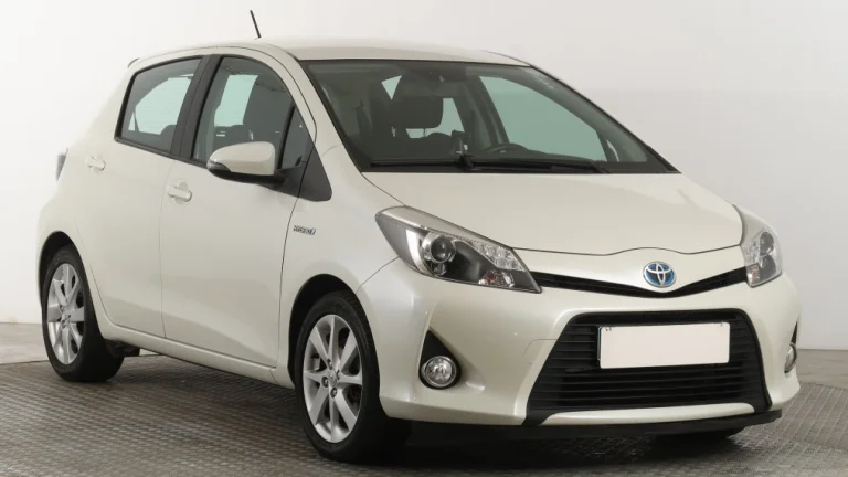 Toyota Yaris, 2012