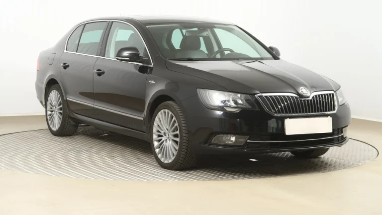 Škoda Superb, 2013