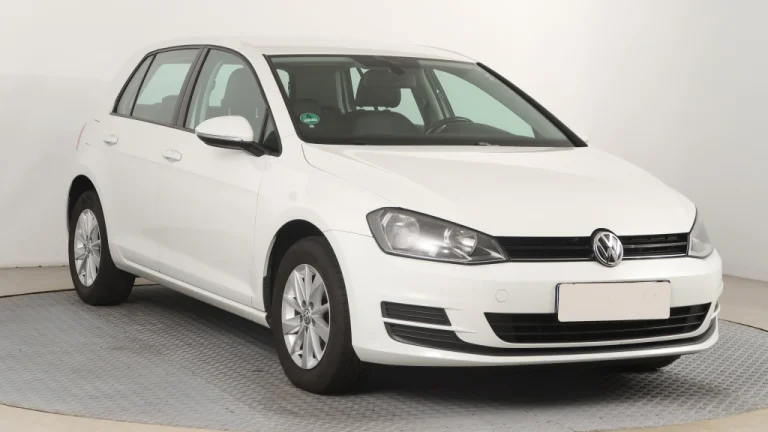 Volkswagen Golf, 2015