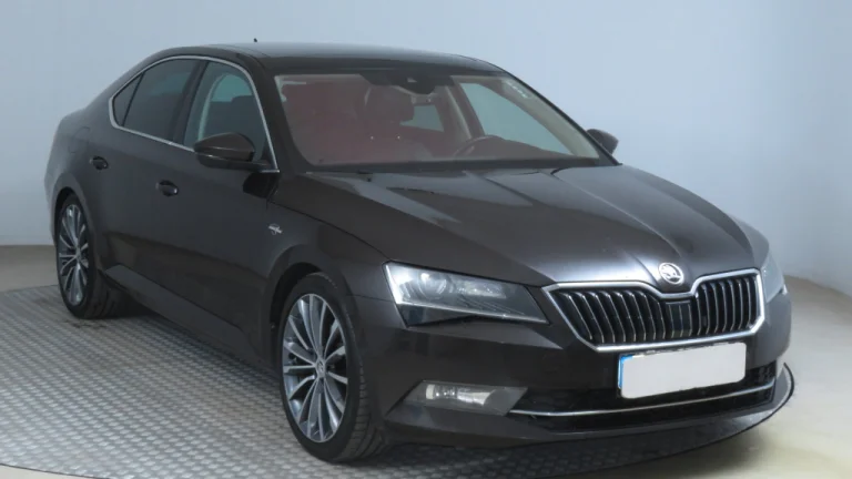 Škoda Superb, 2015