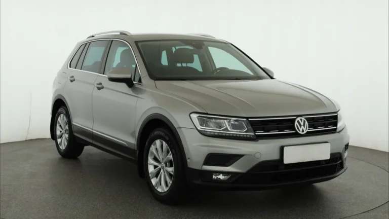 Volkswagen Tiguan, 2020