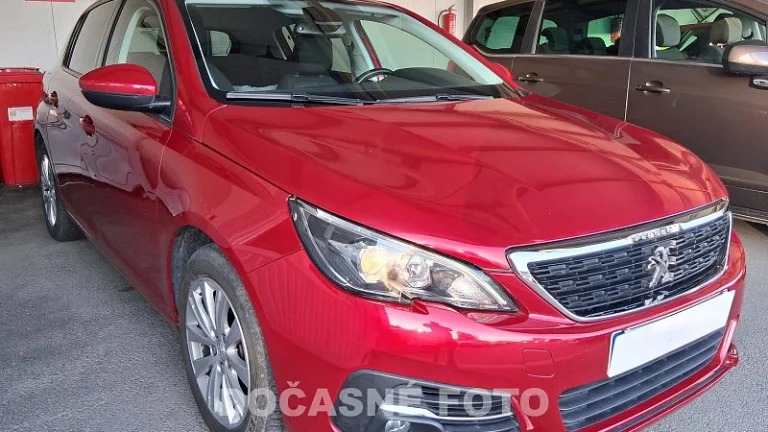 Peugeot 308 1.5 HDi 