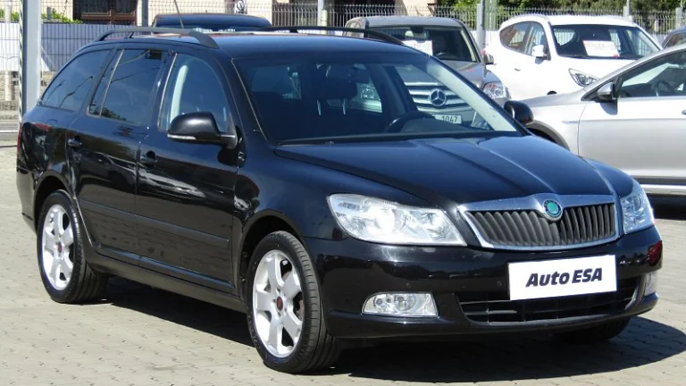 Škoda Octavia II 2.0 TDI Ambiente