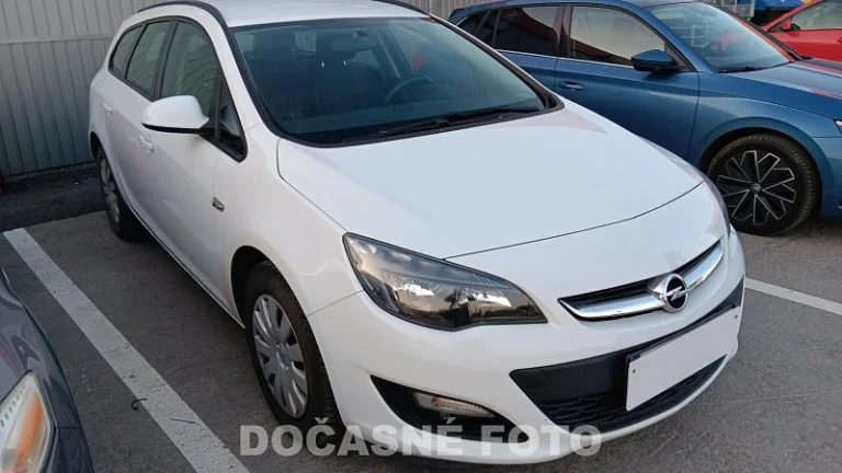 Opel Astra 1.6CDTi 