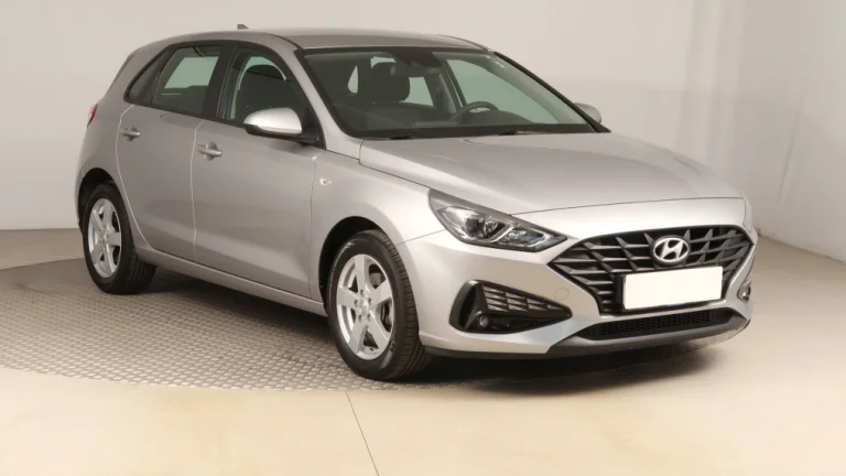 Hyundai i30, 2022
