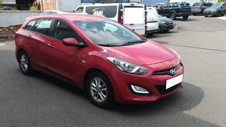 Hyundai i30, 2012