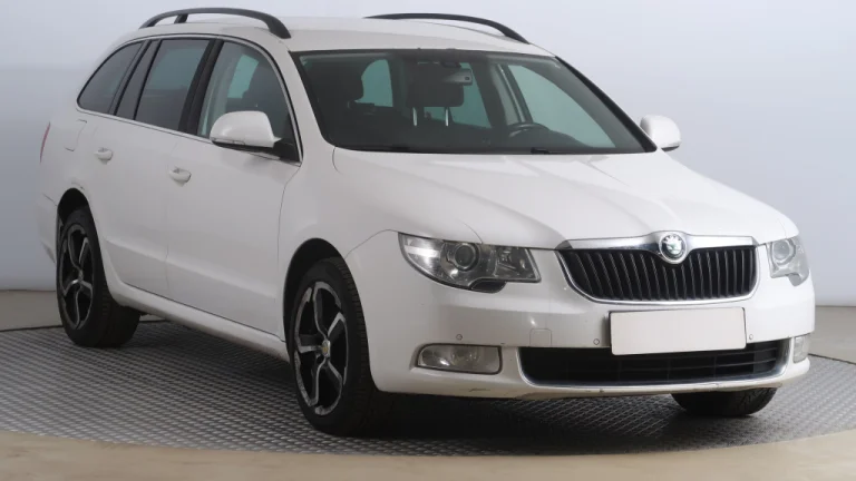Škoda Superb, 2013