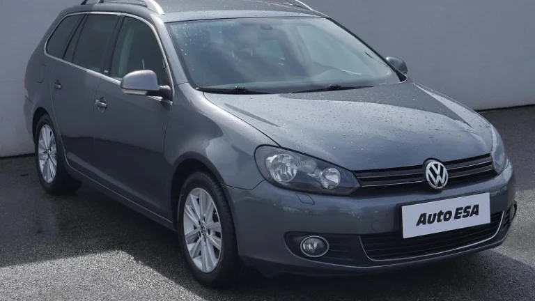 Volkswagen Golf 2.0 TDi 