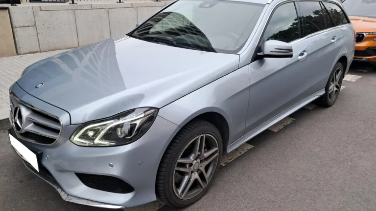 Mercedes-Benz E 350 BlueTEC 4MATIC, 2013