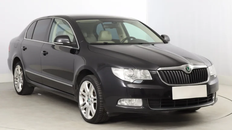 Škoda Superb, 2011