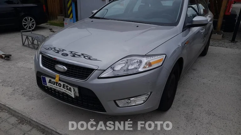 Ford Mondeo 1.8 TDCi 