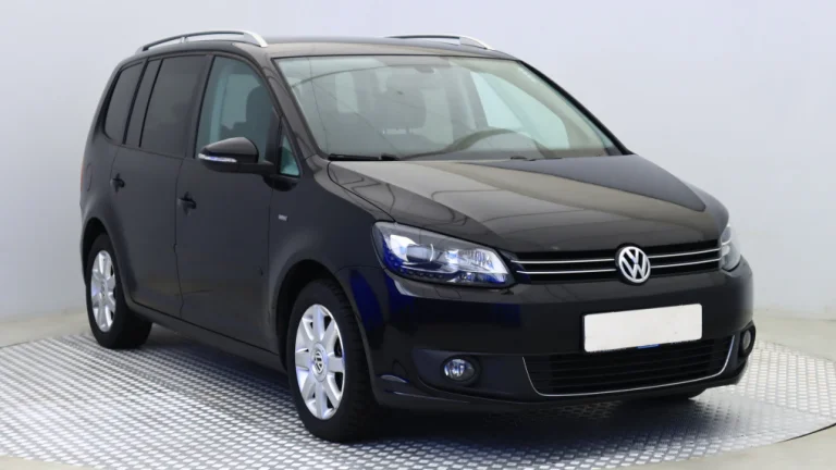 Volkswagen Touran, 2012