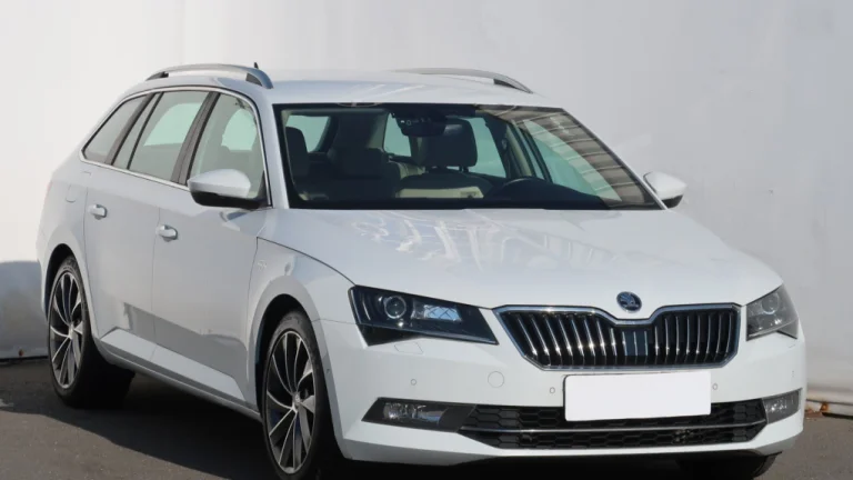 Škoda Superb, 2016