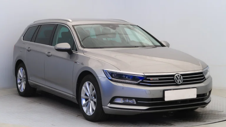 Volkswagen Passat, 2015