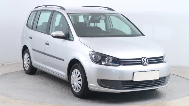 Volkswagen Touran, 2011