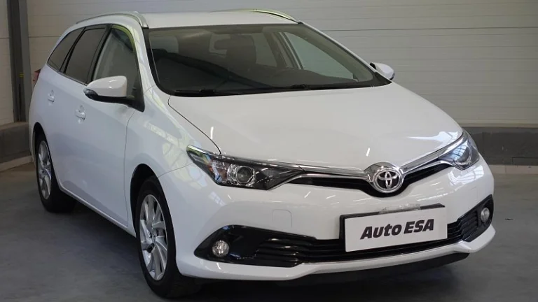 Toyota Auris 1.6i 