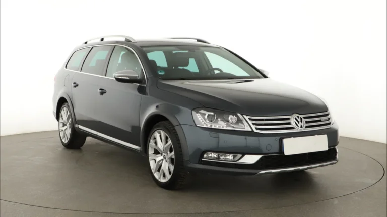 Volkswagen Passat, 2012
