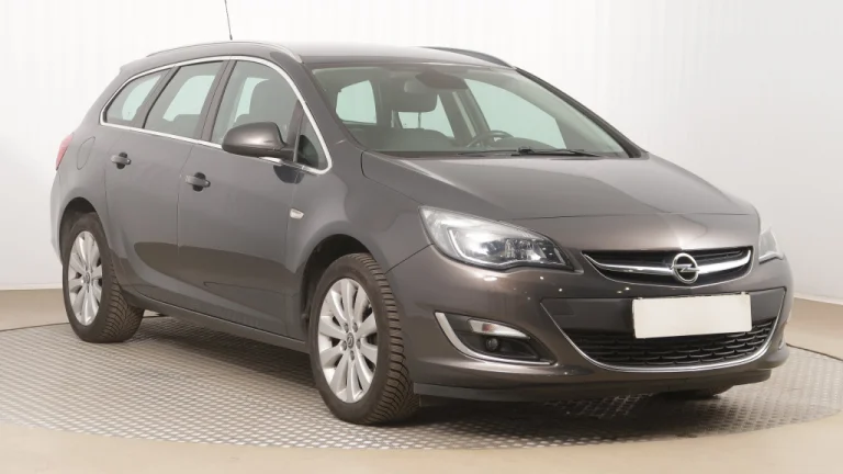 Opel Astra, 2015