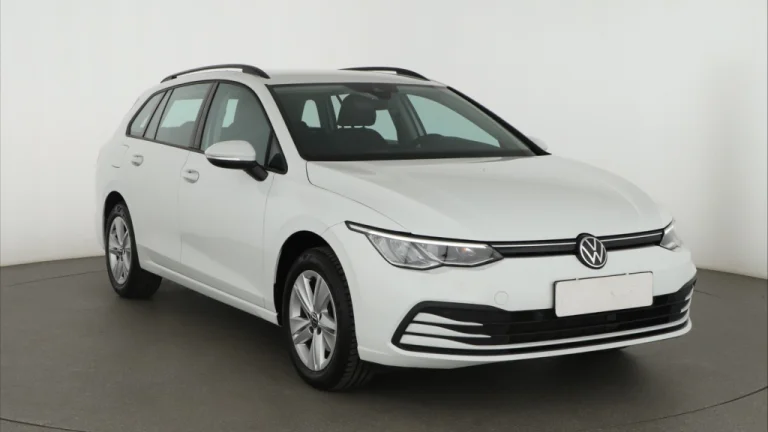 Volkswagen Golf, 2021
