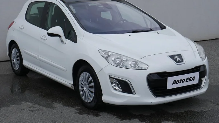 Peugeot 308 1.6 i 