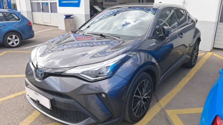 Toyota C-HR, 2020