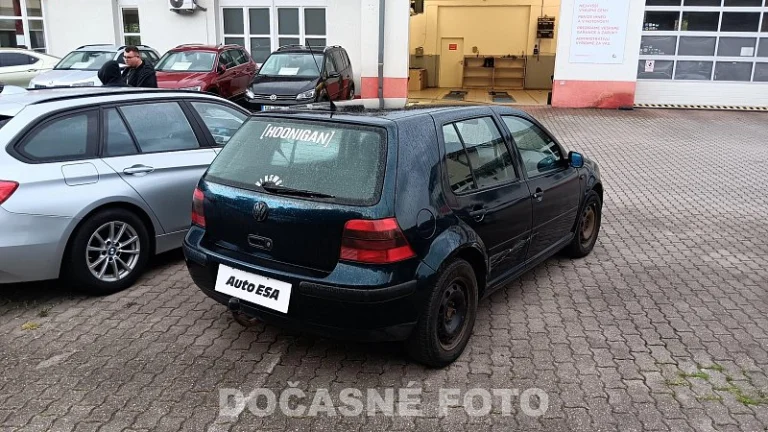 Volkswagen Golf 1.6i 