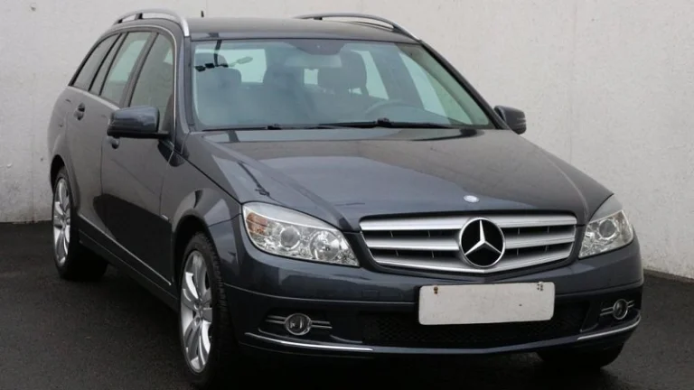 Mercedes-Benz Třída C 2.2 CDi 