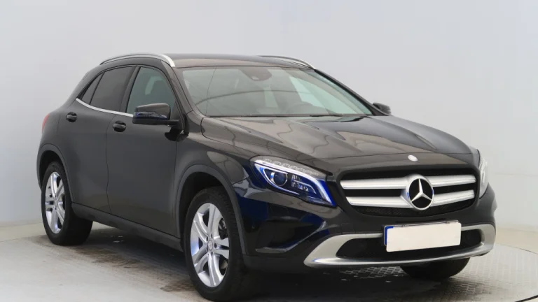 Mercedes-Benz GLA 200 CDI 4MATIC, 2015