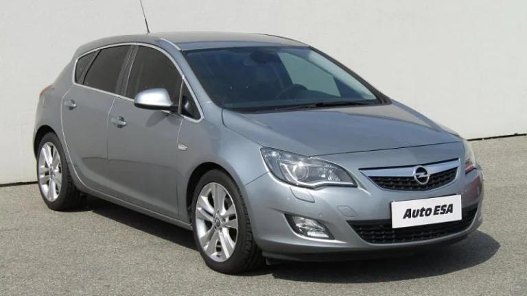 Opel Astra 1.4 T 