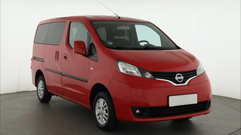 Nissan NV200, 2012