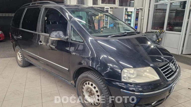 Volkswagen Sharan 1.9 TDi Trendline